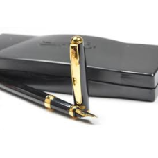 Ручка чорнильна Crocodile 211 F у подарунковій упаковці KNZ