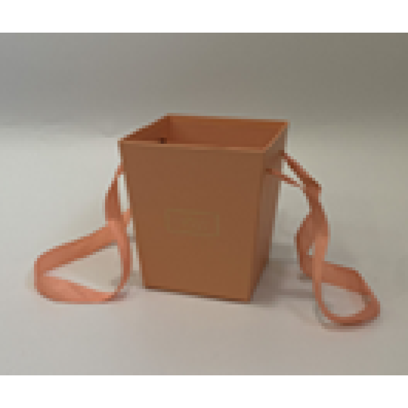 Декоративна коробка для квітів трапеція - персик, 14,5x11x15см, W3244 KNZ Декоративна коробка для квітів трапеція - персик, 14,5x11x15см, W3244 KNZ