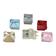 Подарункова коробка ювелірна 5 х 5 см 24шт/уп мікс JB-033 KNZ