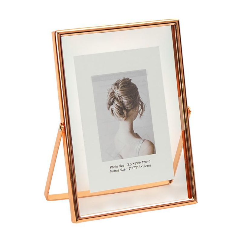 Металева настільна фоторамка для фото розміром 13×18 см Rose Gold 5R 12001U7R KNZ Металева настільна фоторамка для фото розміром 13×18 см Rose Gold 5R 12001U7R KNZ