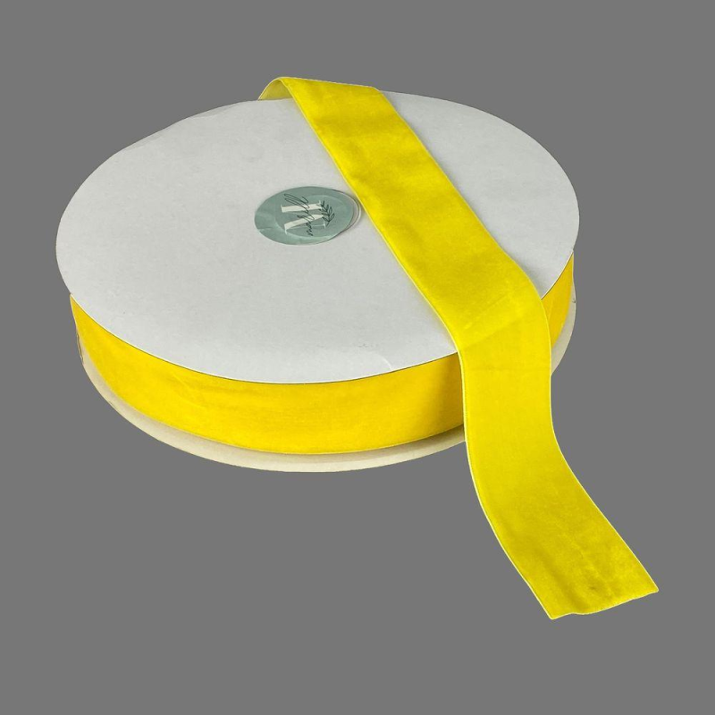 Оксамитова стрічка 4 см (±5 мм) х 30 ярдів Жовтий Marill (D00840-15)