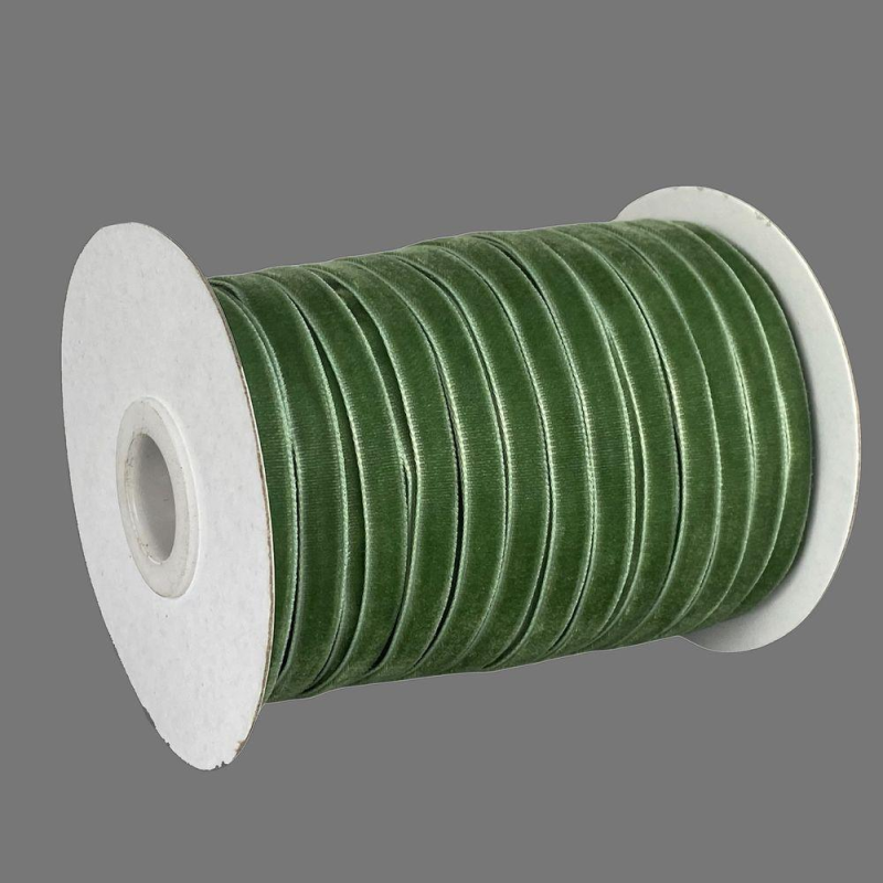 Оксамитова стрічка 0,6 см х 50 ярдів Зелений Marill (D00806-C 41)