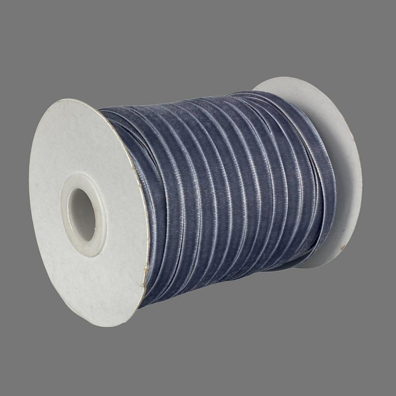 Оксамитова стрічка 0,6 см х 50 ярдів Сірий Marill (D00806-C 66)