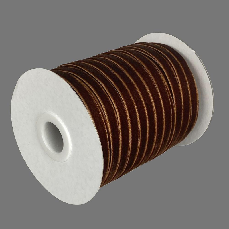 Оксамитова стрічка 0,6 см х 50 ярдів Коричневий Marill (D00806-C 48)