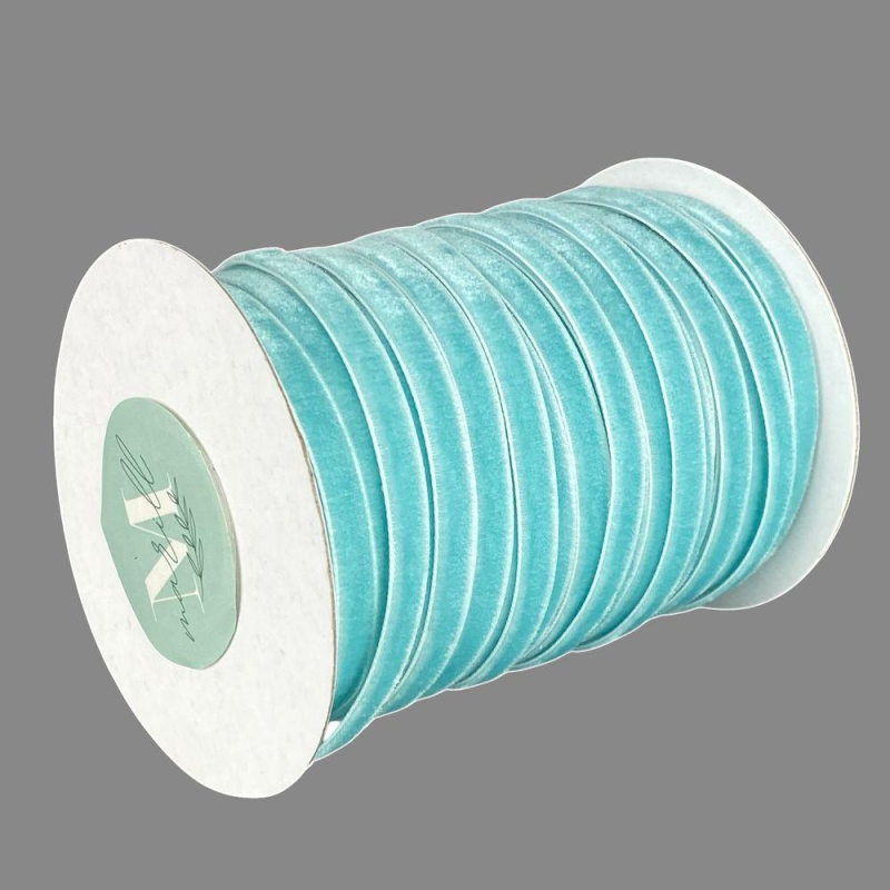 Оксамитова стрічка 0,6 см х 50 ярдів Marill (D00806- C 31)