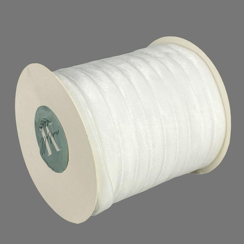 Оксамитова стрічка 1,0 см х 50 ярдів Білий Marill (D00910-C 01)
