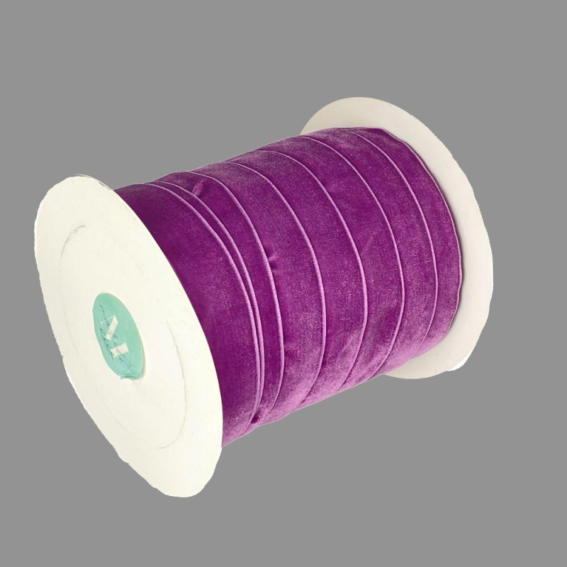 Оксамитова стрічка 2,5 см х 50 ярдів Marill (D00825- 41) Оксамитова стрічка 2,5 см х 50 ярдів Marill (D00825- 41)