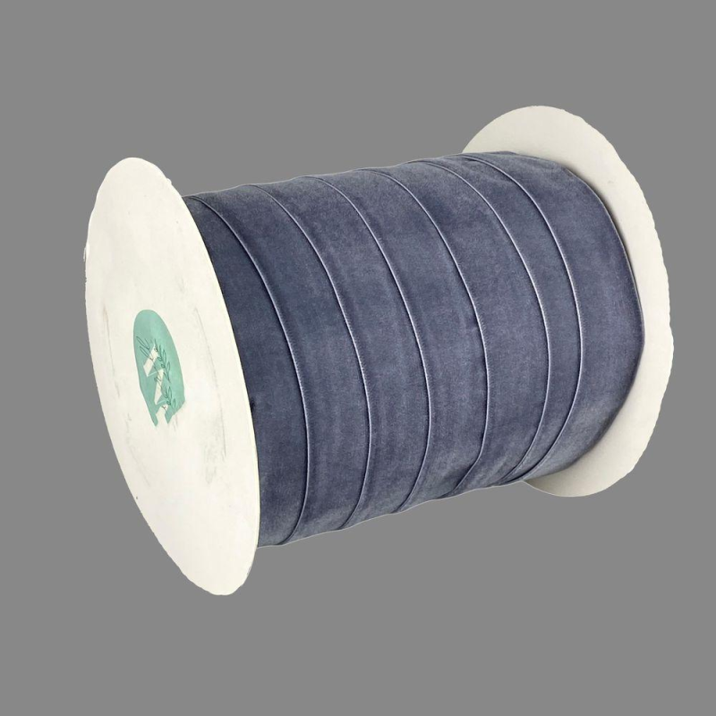 Оксамитова стрічка 2,5 см х 50 ярдів Сірий Marill (D00825-34)