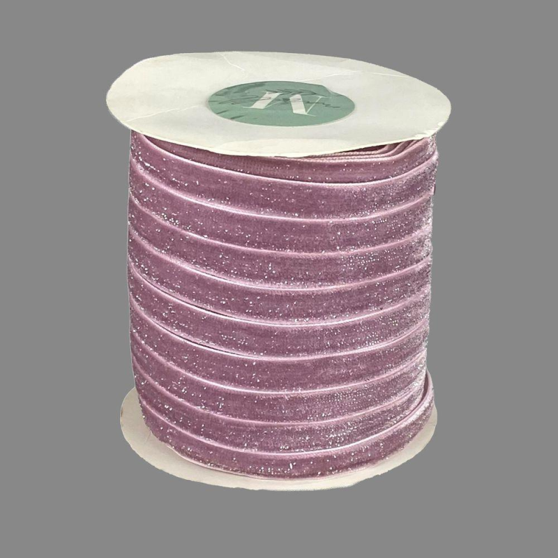 Оксамитова стрічка блискуча 1,0 см х 50 ярдів Рожевий Marill (D16710- dark powder) Оксамитова стрічка блискуча 1,0 см х 50 ярдів Рожевий Marill (D16710- dark powder)