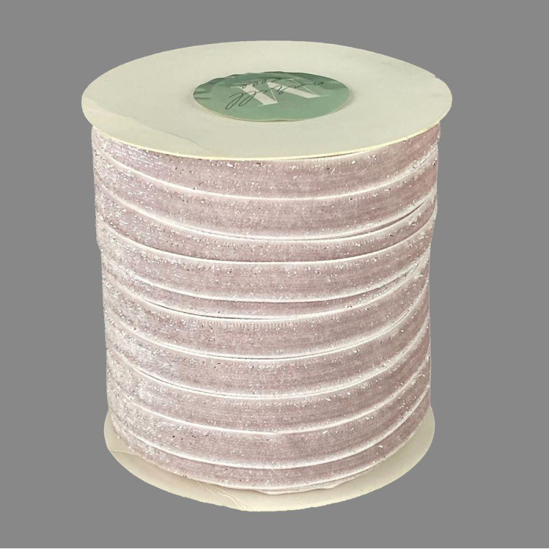 Оксамитова стрічка блискуча 1,0 см х 50 ярдів Рожевий Marill (D16710- dirty pink) Оксамитова стрічка блискуча 1,0 см х 50 ярдів Рожевий Marill (D16710- dirty pink)